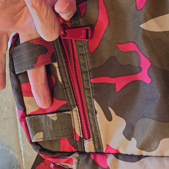 Lug infinity bag NWOT - Picture 7 of 12